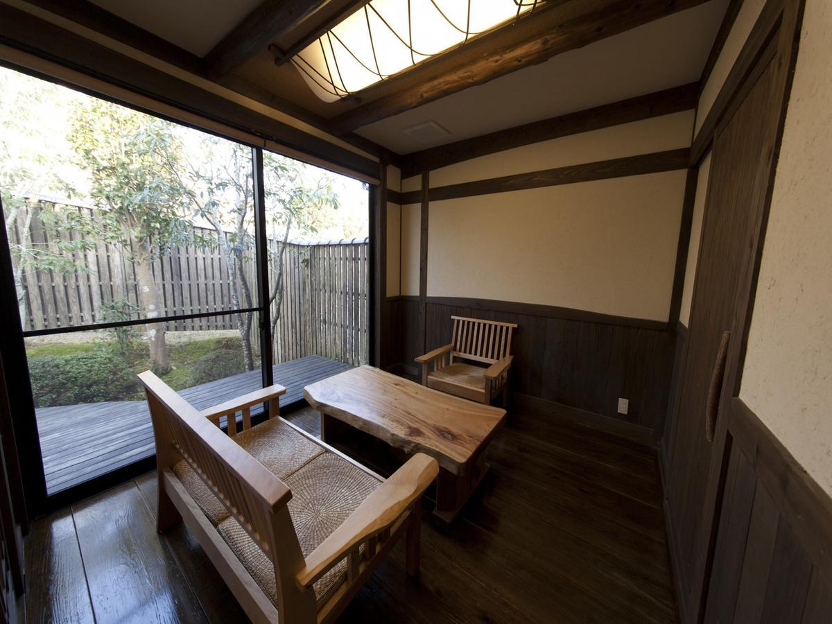 Gokuraku Onsen Takumi No Yado Hotel Takaharu Bagian luar foto