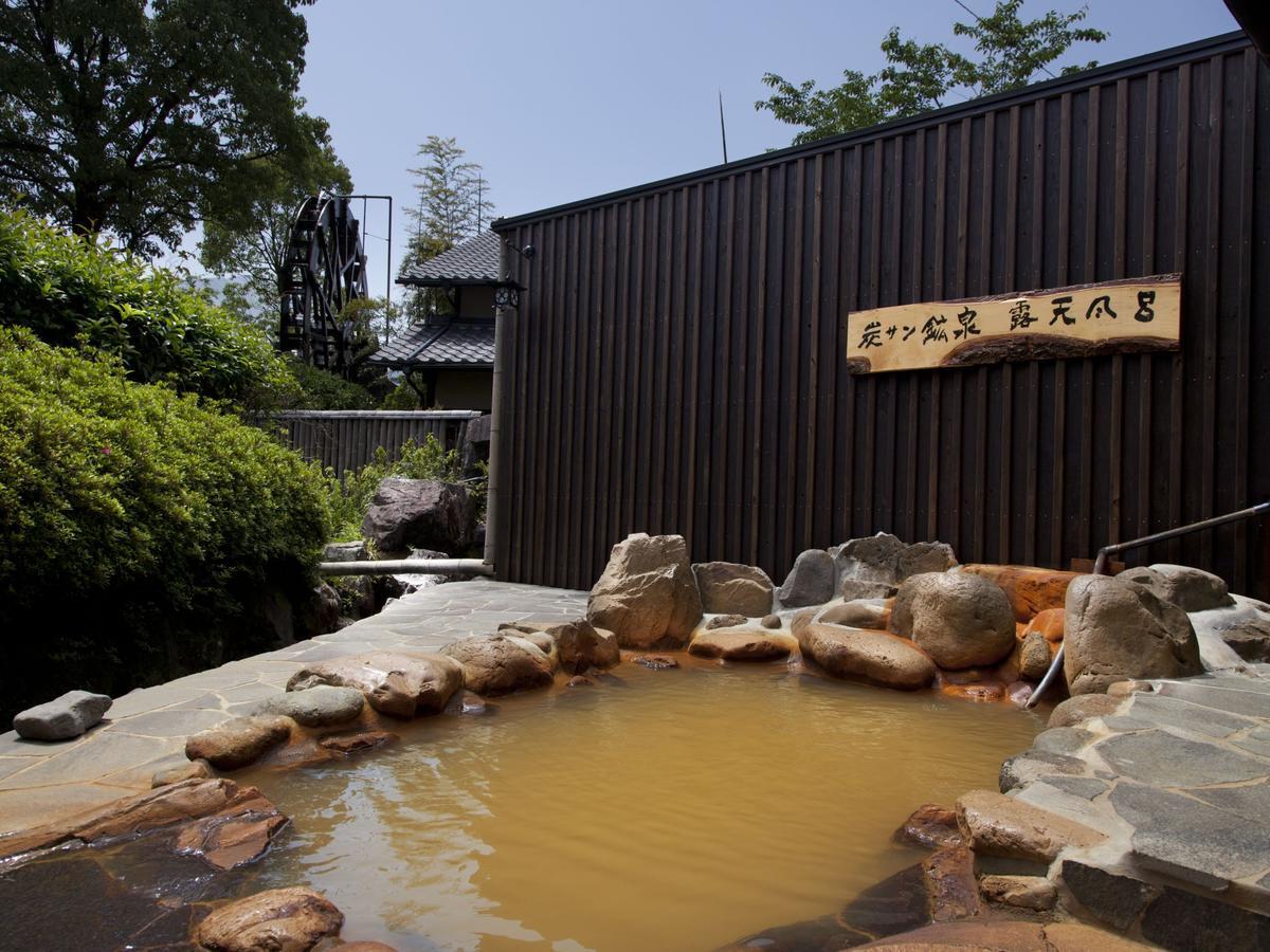 Gokuraku Onsen Takumi No Yado Hotel Takaharu Bagian luar foto